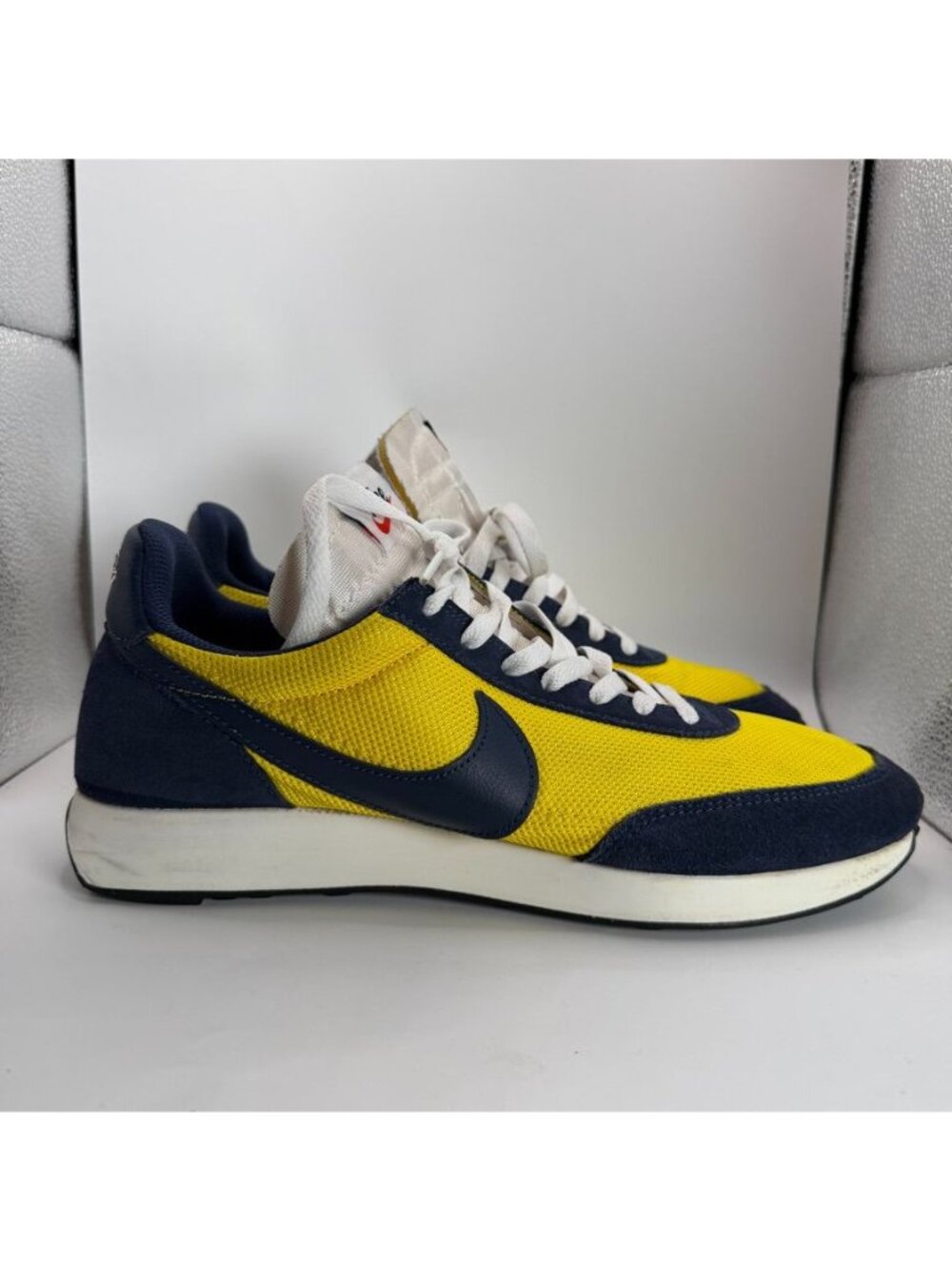 Nike Daybreak Retro Shoes Yellow & Navy US 10.5 Mesh & Suede Mens Sneakers